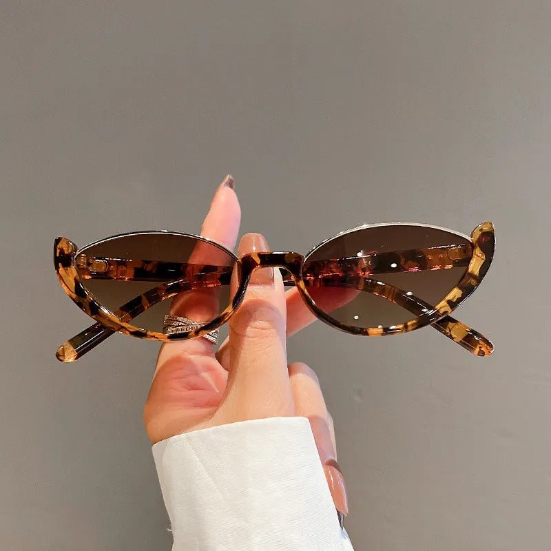 Oculos de sol Feminino - Ladellas Loja